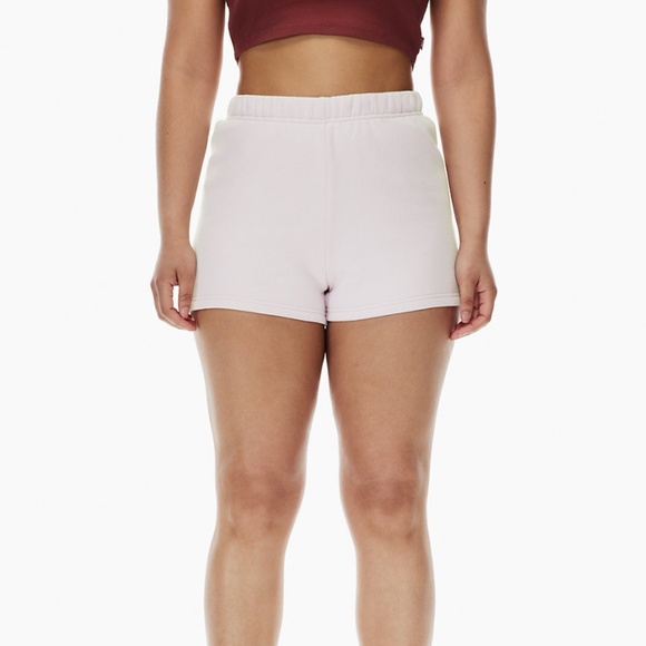 Aritzia Tna⎜COZY FLEECE PERFECT HI-RISE 3" SWEATSHORT⎜GREY LILAC - Picture 3 of 16